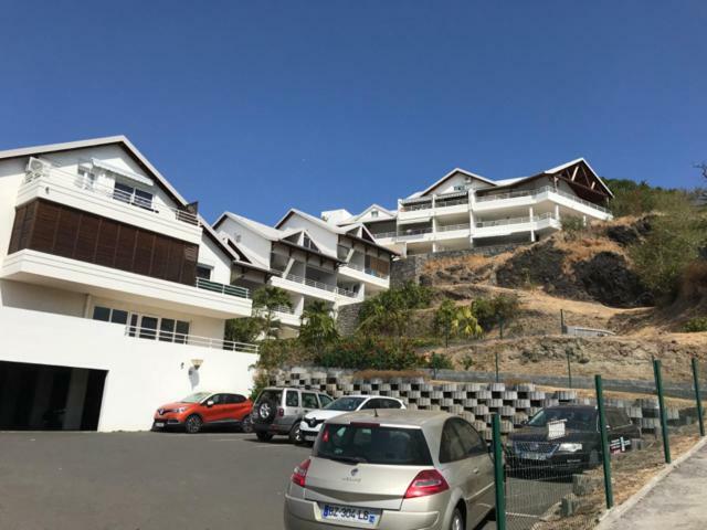 Meuble Homard Avec Jacuzzi Et Vue Mer Saint-Gilles Les Bains Exterior photo